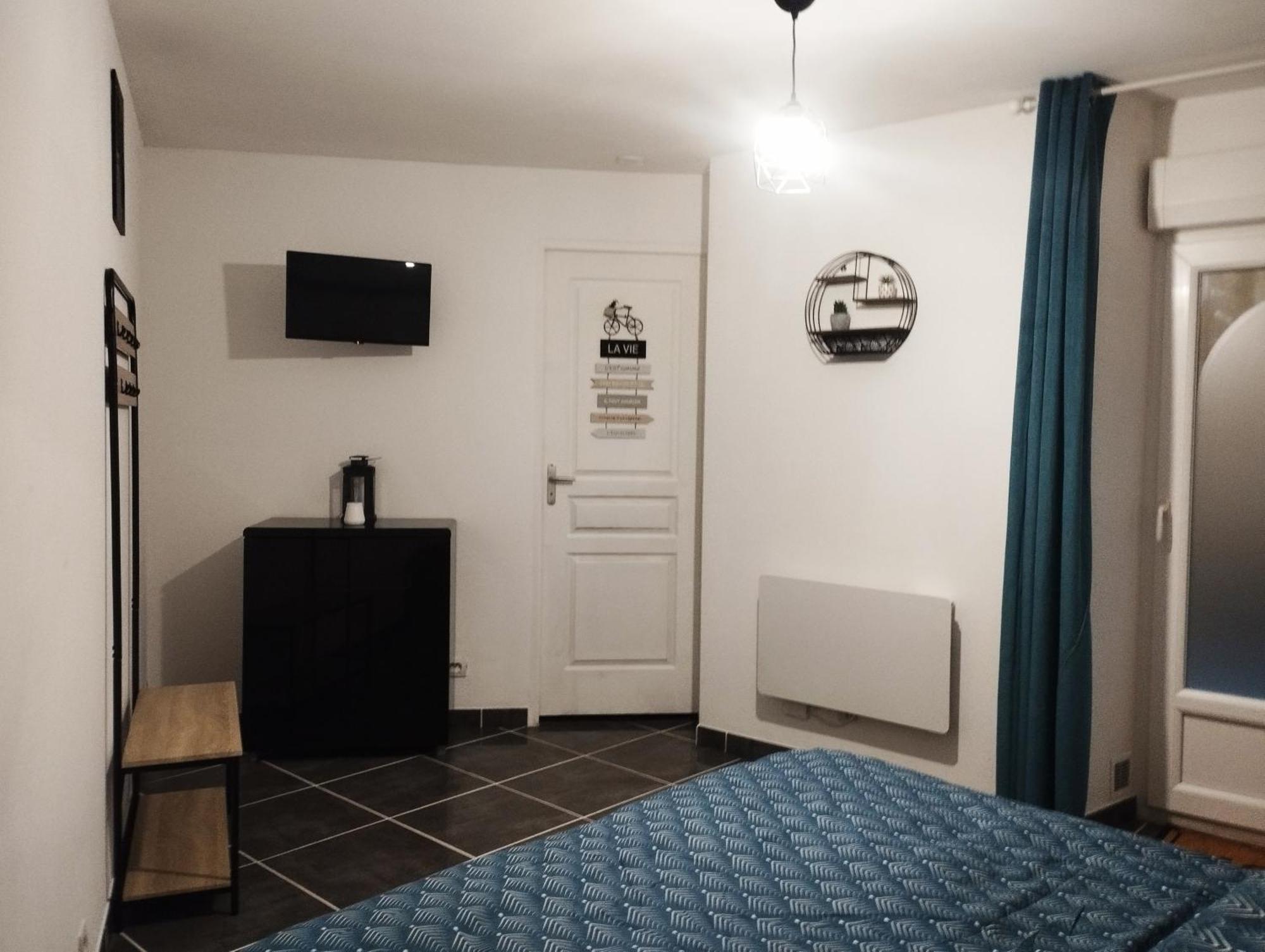 Appartement Avec Cour Plein Centre Фуа Екстер'єр фото